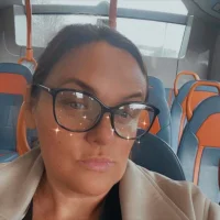 Busty-GilfQuinn live cam