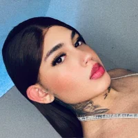 AnthonellaBrowm live cam