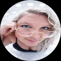 CurvyAnonymousGirl89 live cam