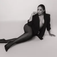 AlessiaLondon live cam